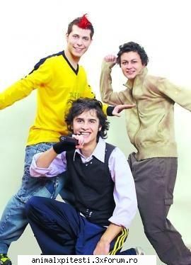 ia sa pun si eu sg poza cu ax pe care o am in pc
zuzili esti ea mea fato 
kiss ya serban de la